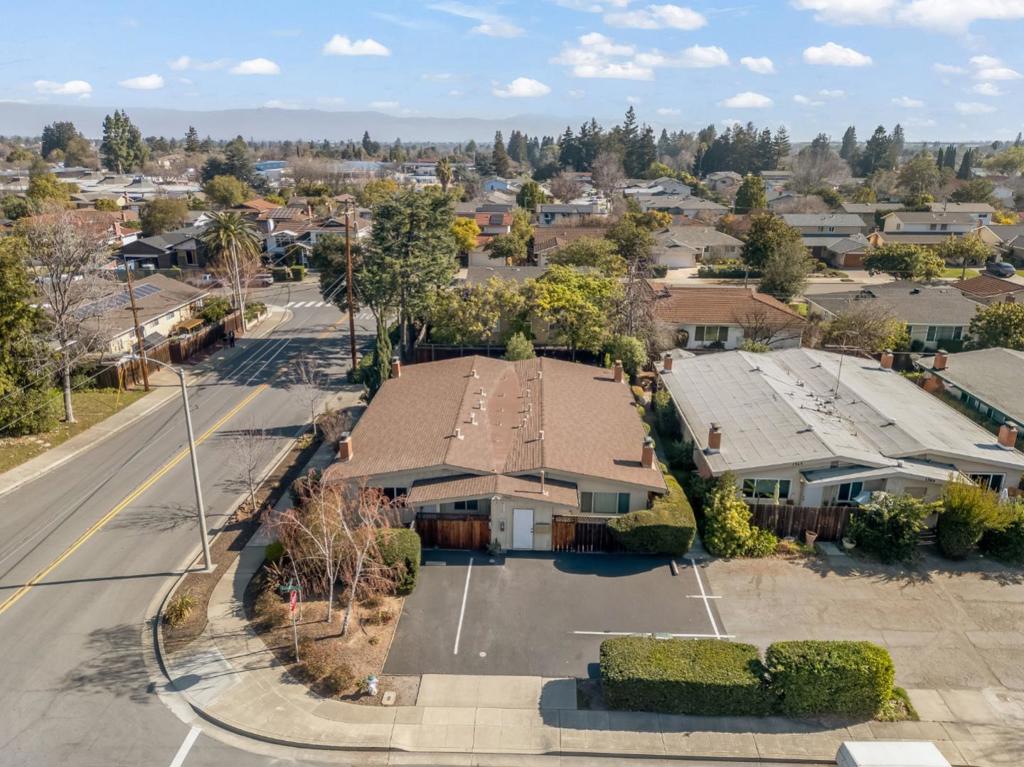 1560 Albatross Drive Property Photo 1