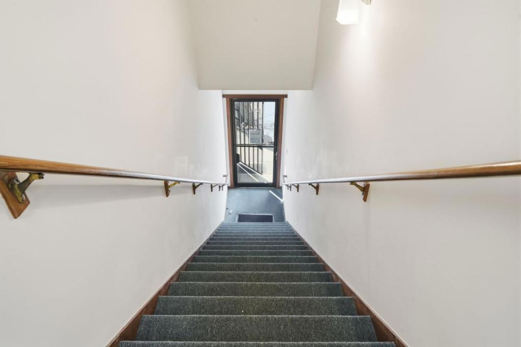 ML82034083 Property Photo 12
