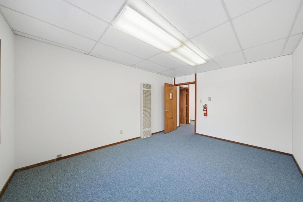 ML82034083 Property Photo 24