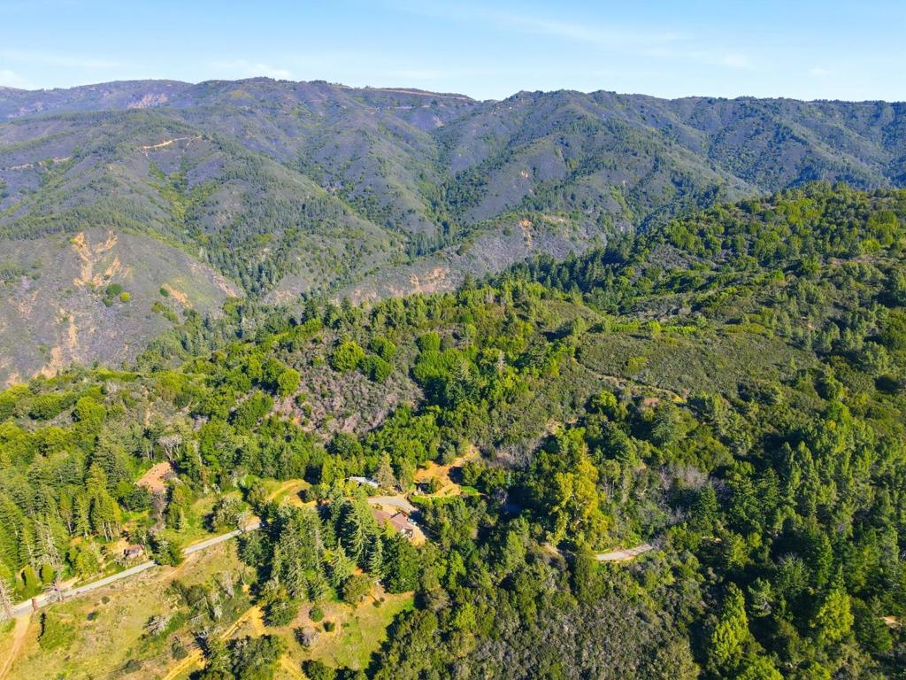 24733 Loma Prieta Avenue Property Photo 6