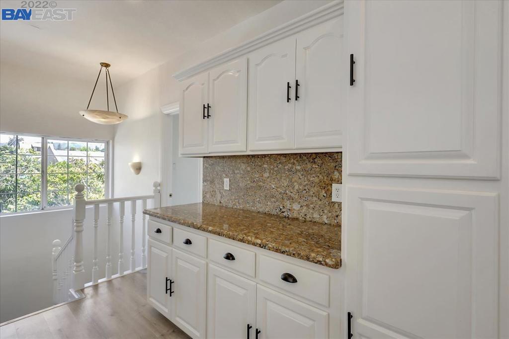 2036 E 20th Street Property Photo 5