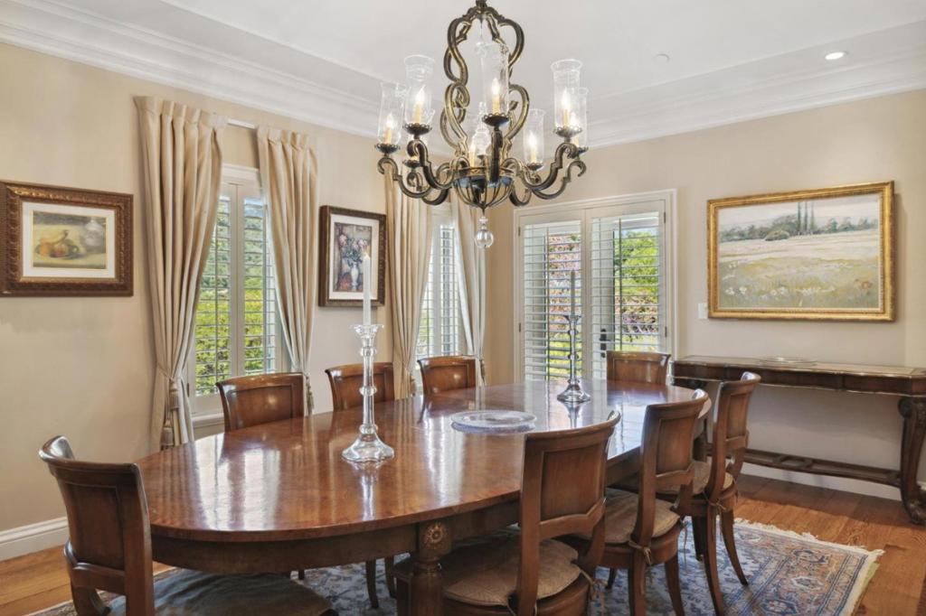 7 Redberry Property Photo 15