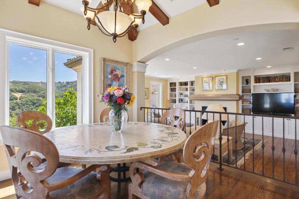 7 Redberry Property Photo 21