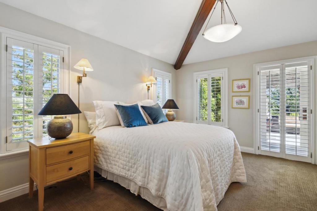 7 Redberry Property Photo 35