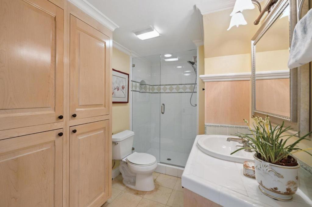 7 Redberry Property Photo 48