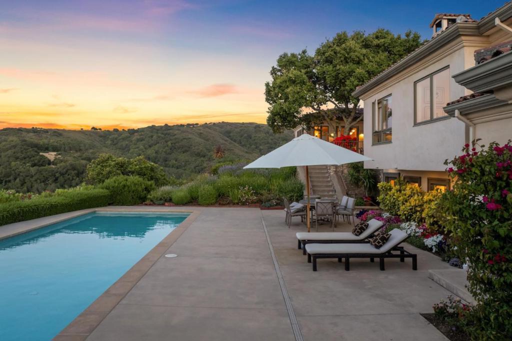 7 Redberry Property Photo 52