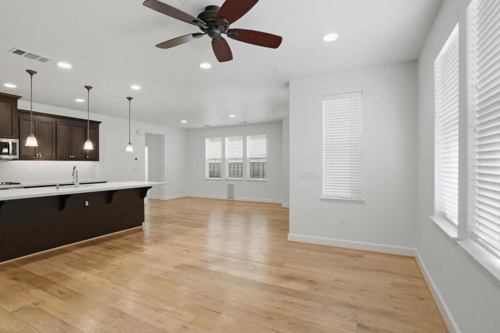 5003 3rd Avenue Property Photo 13