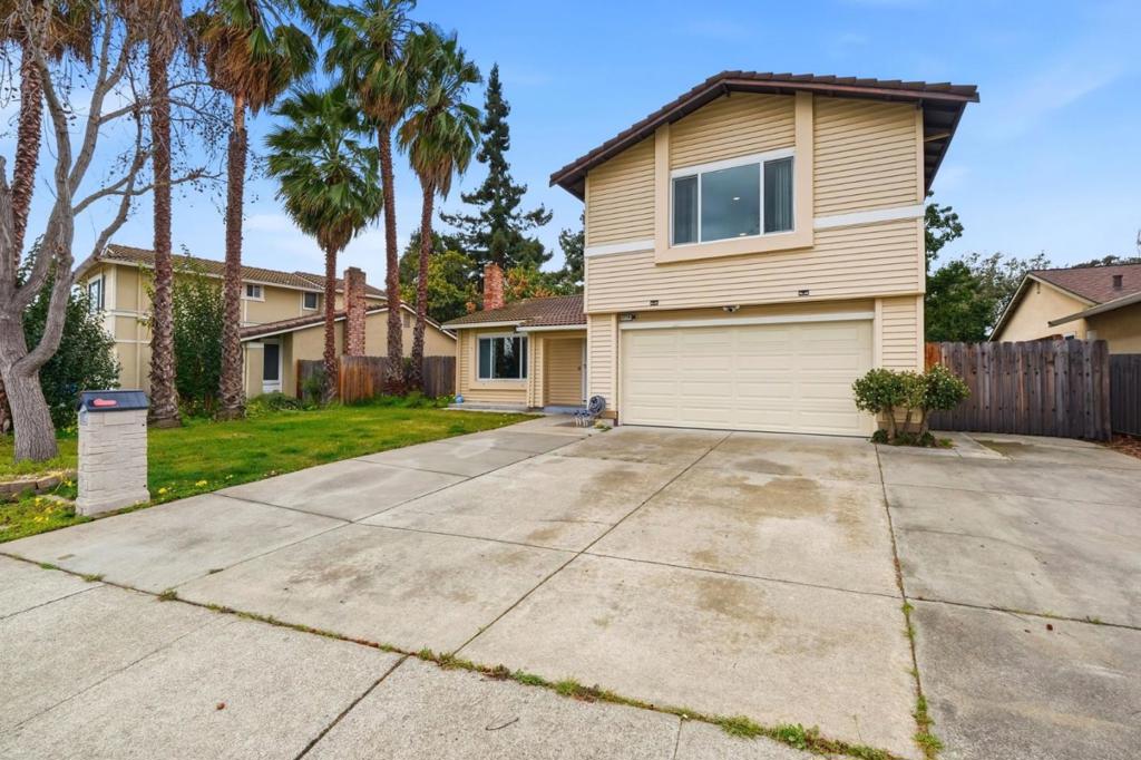 1729 Sherman Drive Property Photo 2