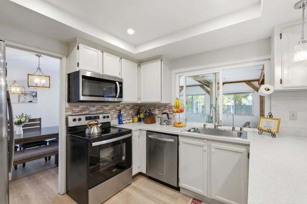 1729 Sherman Drive Property Photo 11