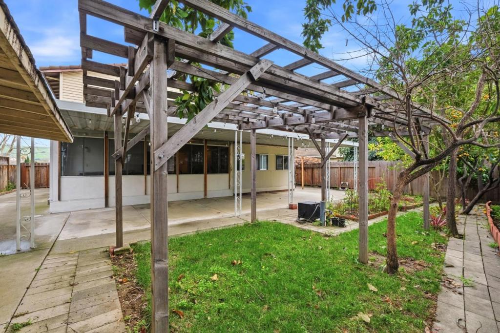 1729 Sherman Drive Property Photo 37