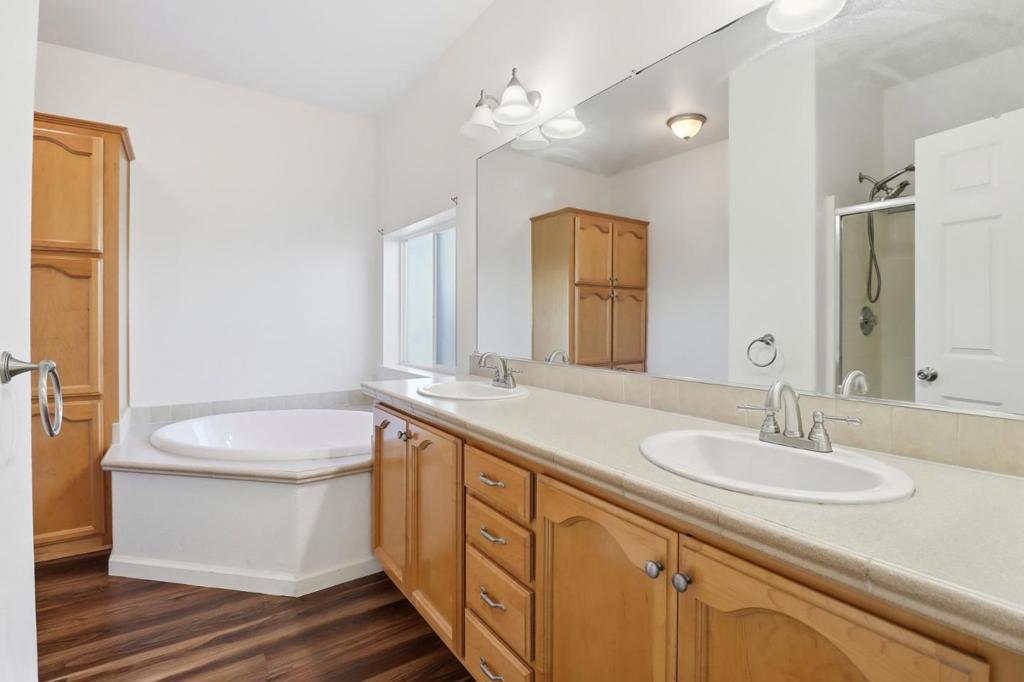 1220 Tasman Drive 508 Property Photo 22