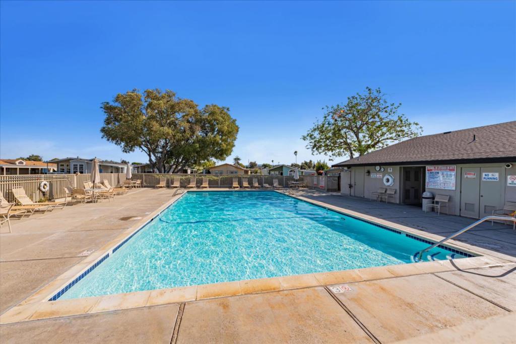 1220 Tasman Drive 508 Property Photo 24