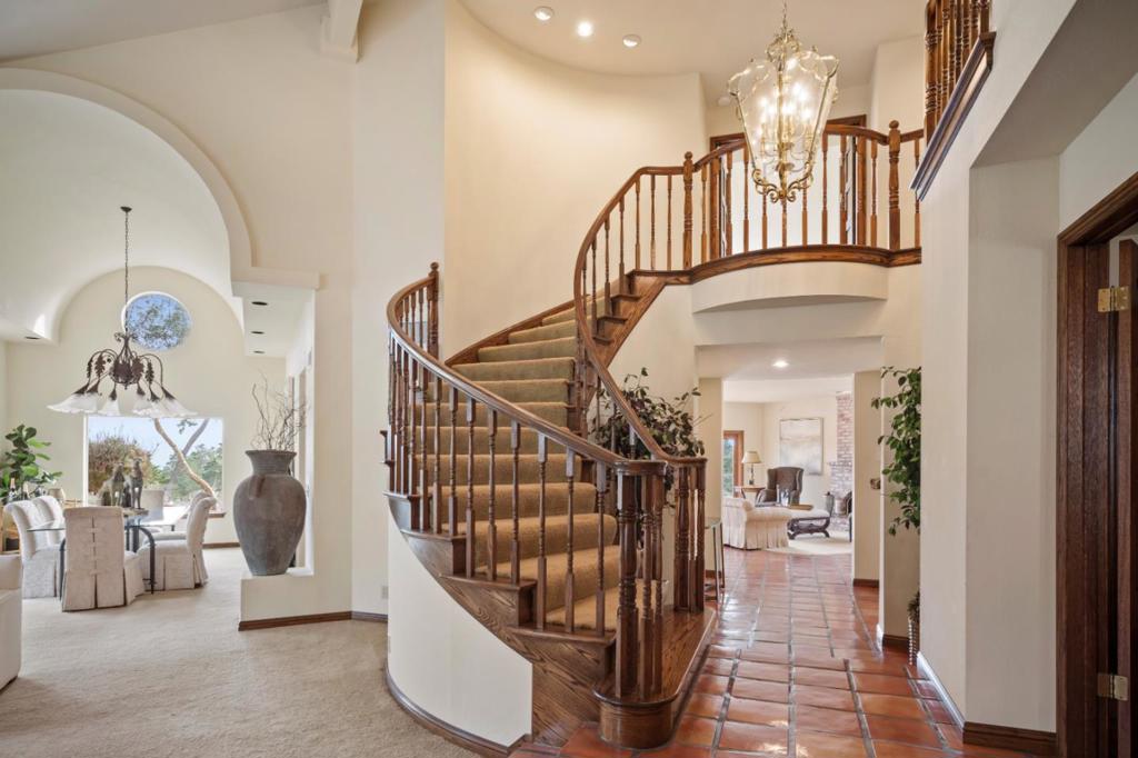 3600 Via Mar Monte Property Photo 1
