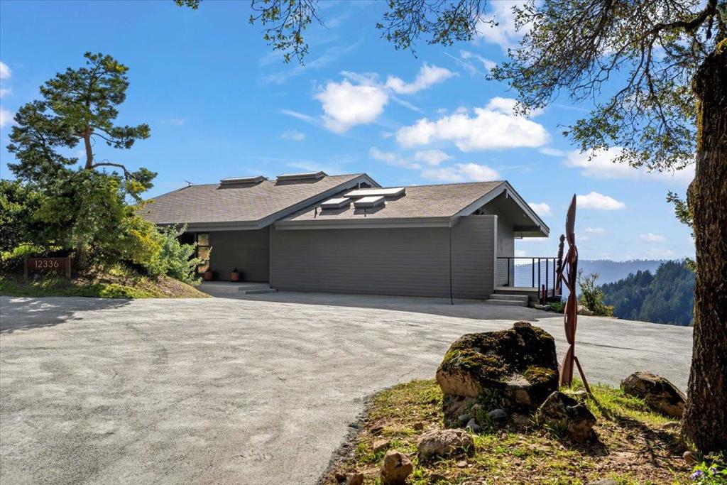 12336 Indian Rock Way Property Photo 3