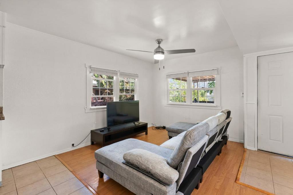 6726 Lakeshore Boulevard Property Photo 7