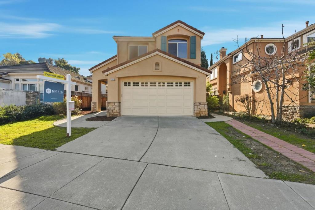 310 Grau Drive Property Photo 2