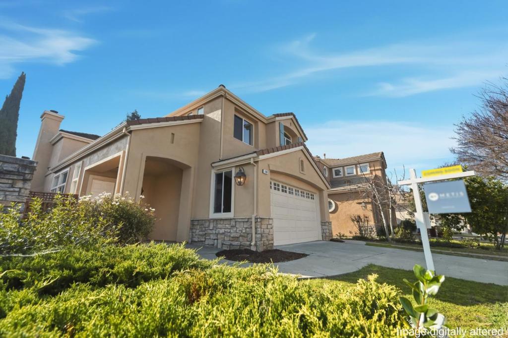 310 Grau Drive Property Photo 3