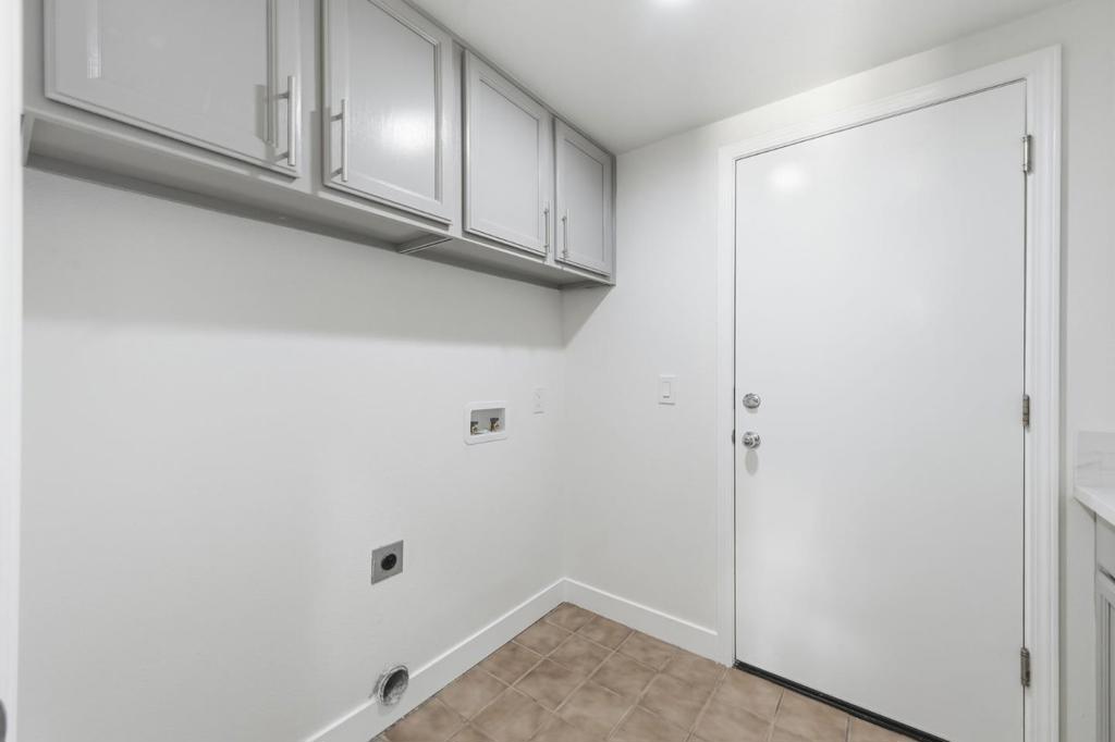 310 Grau Drive Property Photo 11