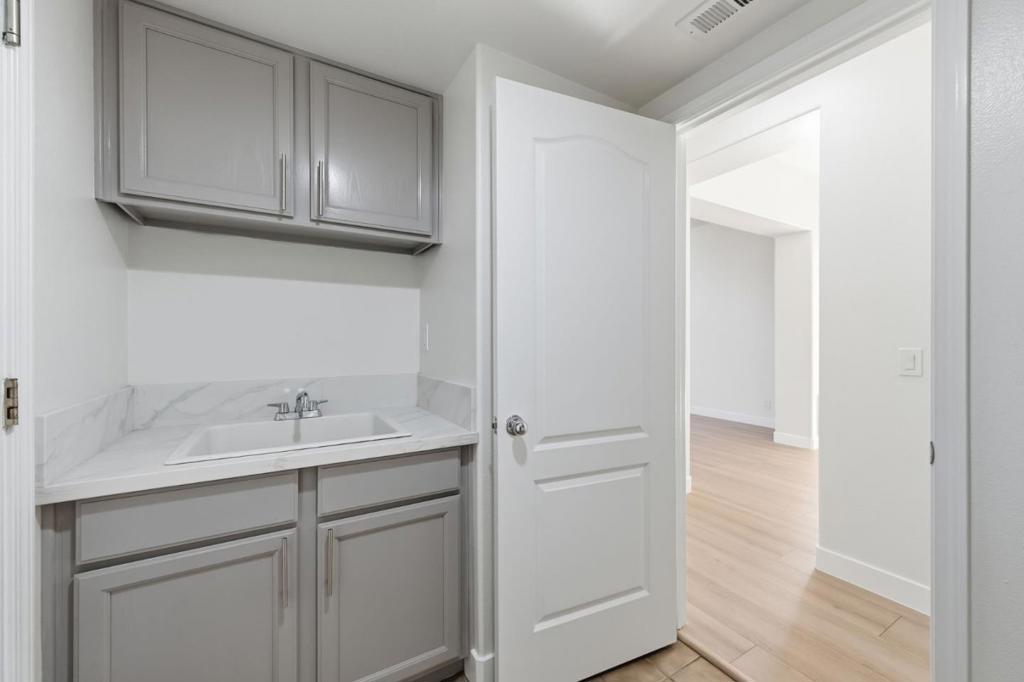 310 Grau Drive Property Photo 12