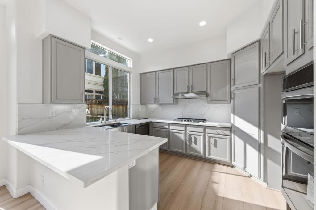 310 Grau Drive Property Photo 13