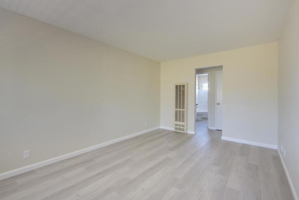 1151 Davis Street Property Photo 9