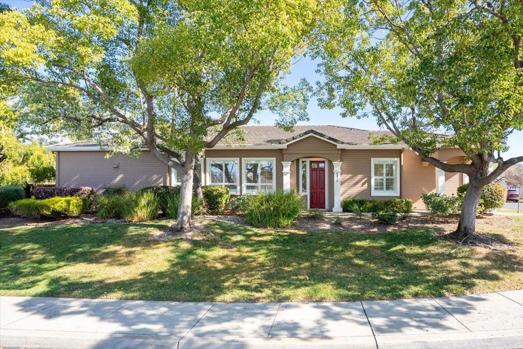 8816 Wine Valley Circle Property Photo 1
