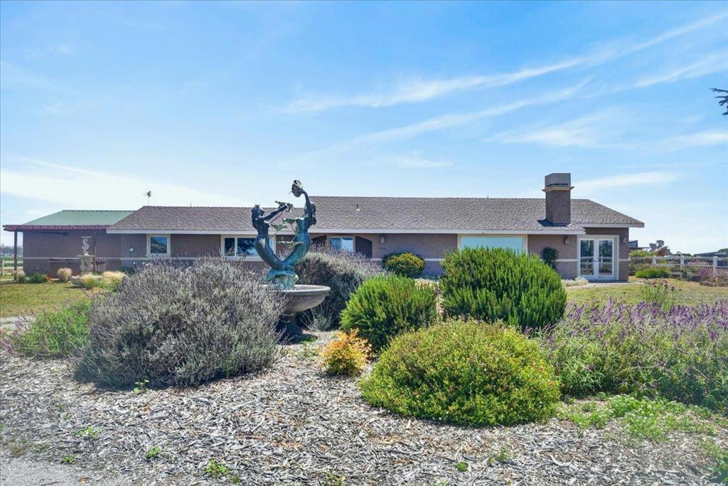 260 Giberson Road Property Photo 6