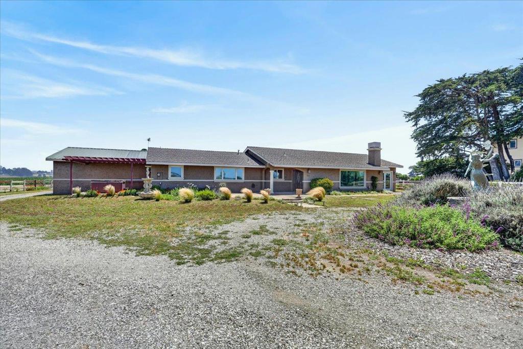 260 Giberson Road Property Photo 7