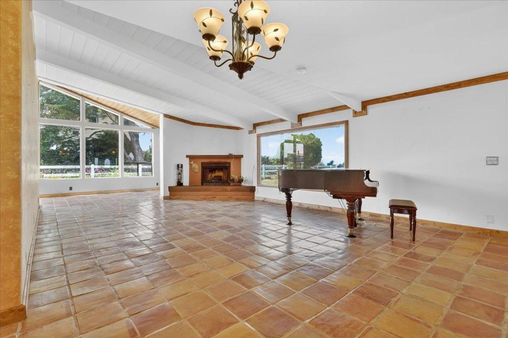 260 Giberson Road Property Photo 12