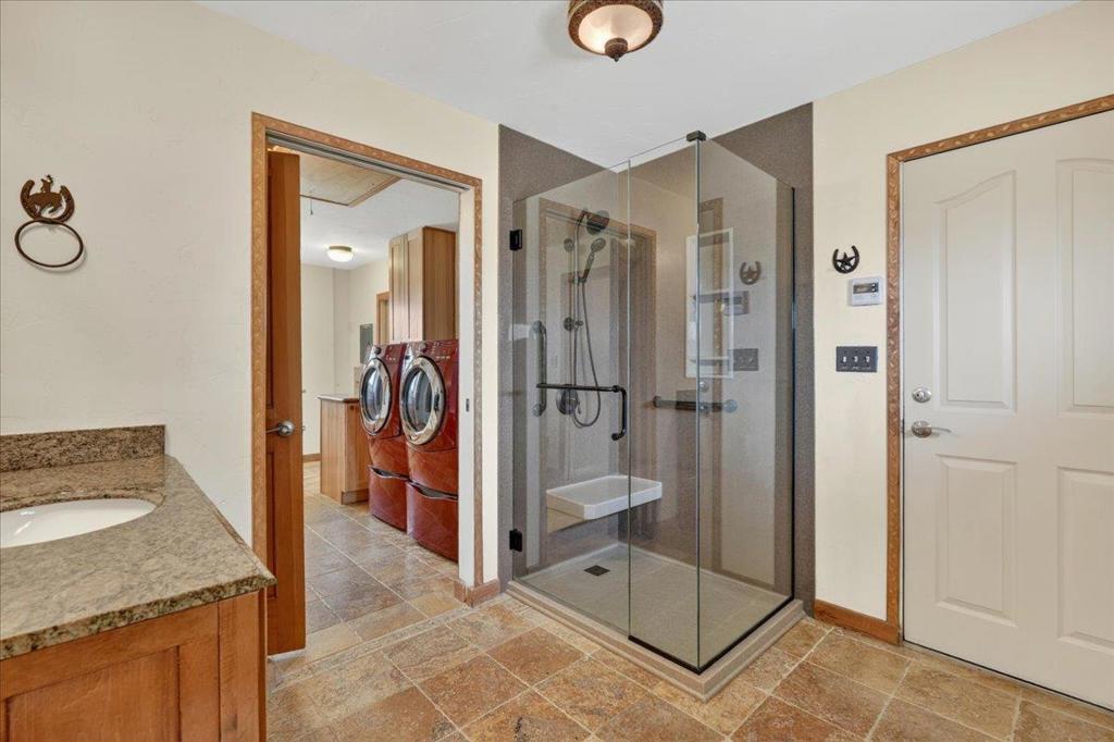 260 Giberson Road Property Photo 31