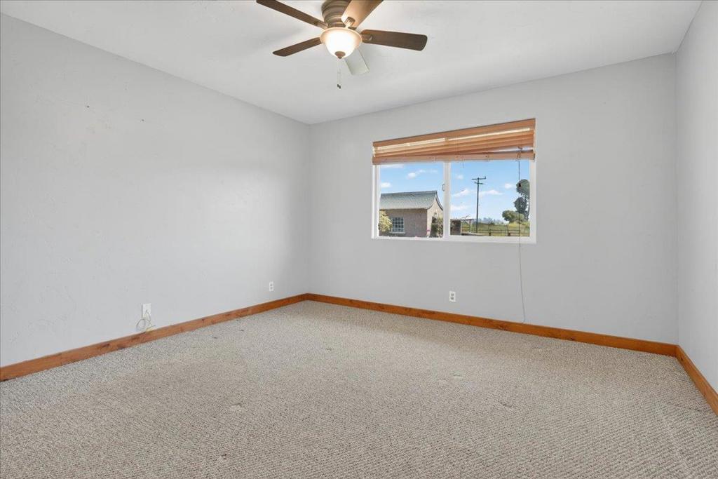 260 Giberson Road Property Photo 41