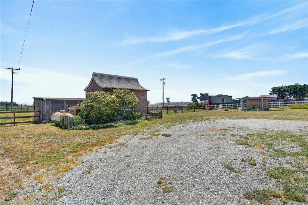 260 Giberson Road Property Photo 47