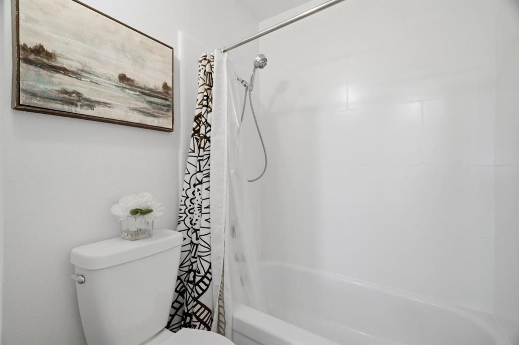 95 Red Rock Way 203m Property Photo 21