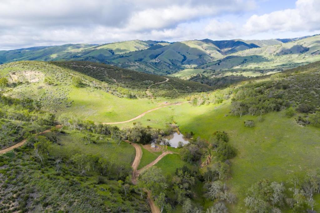 0 Cachagua Road Property Photo 32