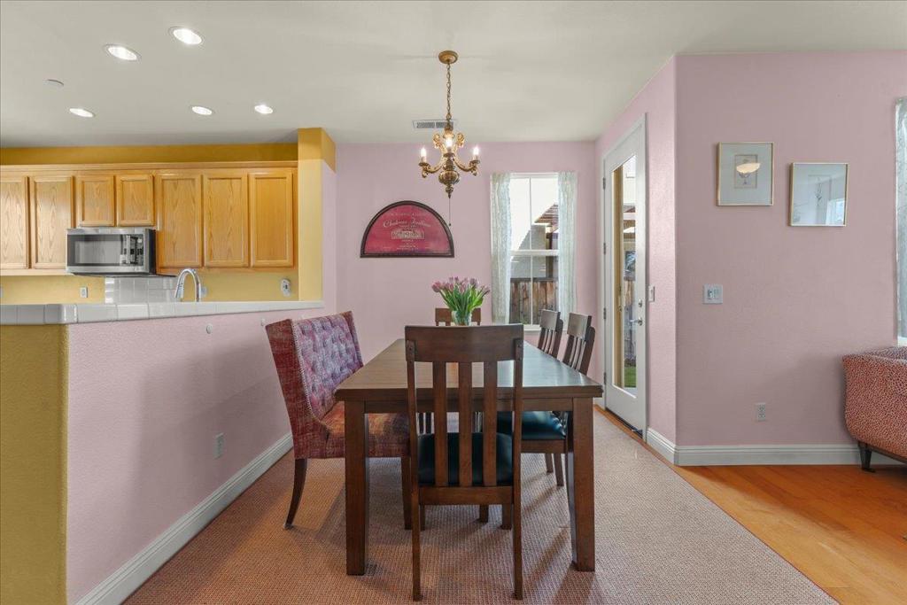 704 Tennyson Drive Property Photo 7