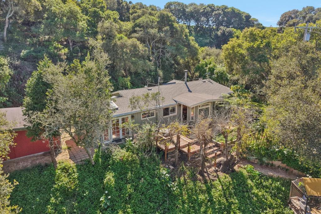 122 Strawberry Canyon Road Property Photo 3