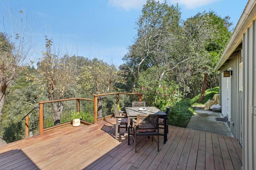 122 Strawberry Canyon Road Property Photo 32