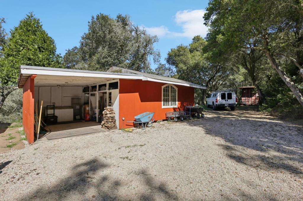 122 Strawberry Canyon Road Property Photo 35