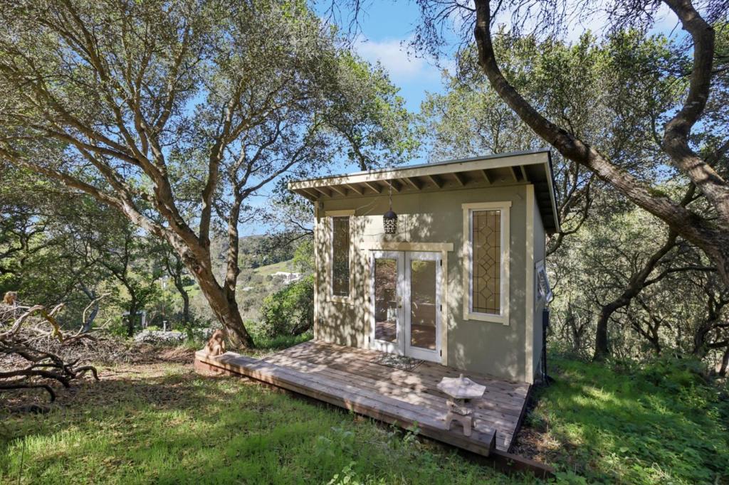 122 Strawberry Canyon Road Property Photo 36