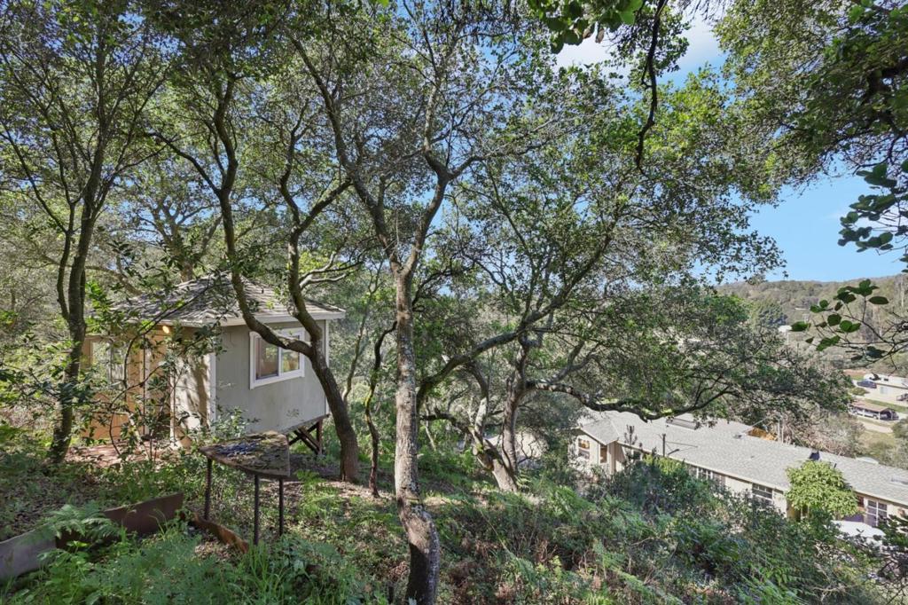122 Strawberry Canyon Road Property Photo 38