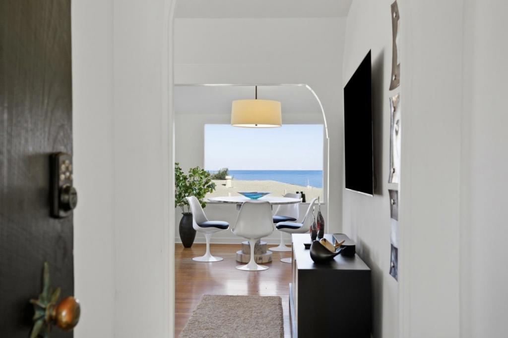 115 1st Street Property Photo 13