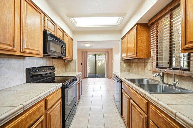 1067 Padre Drive 2 Property Photo 10