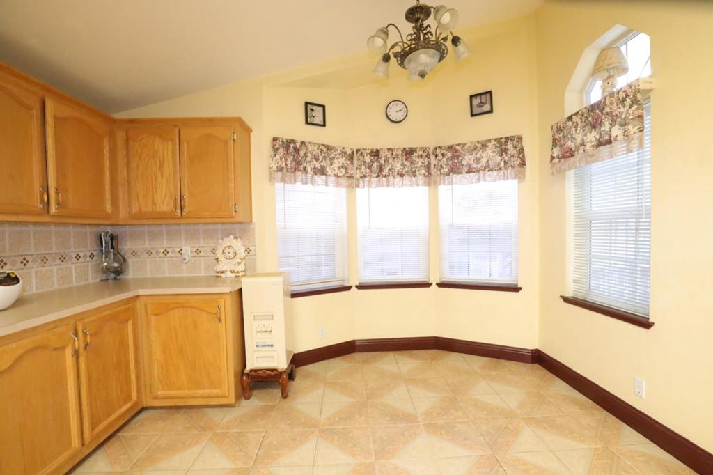 2151 Oakland Road 412 Property Photo 4