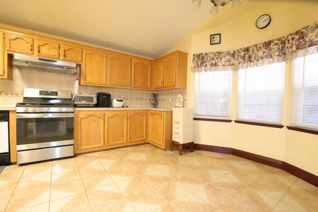 2151 Oakland Road 412 Property Photo 5