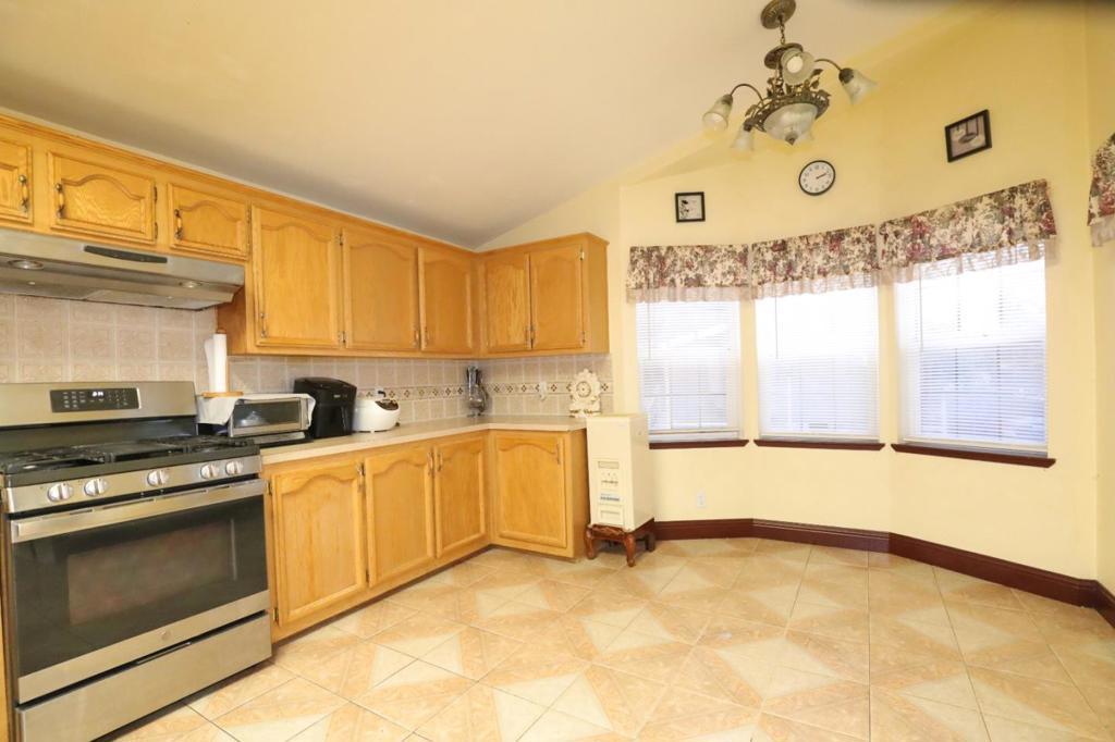 2151 Oakland Road 412 Property Photo 16