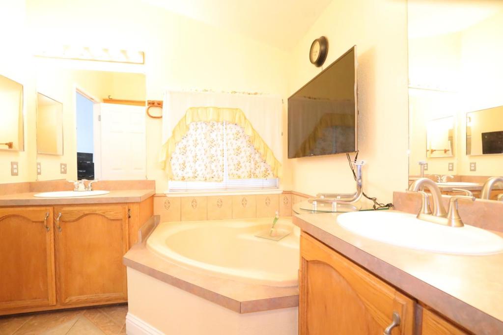 2151 Oakland Road 412 Property Photo 34