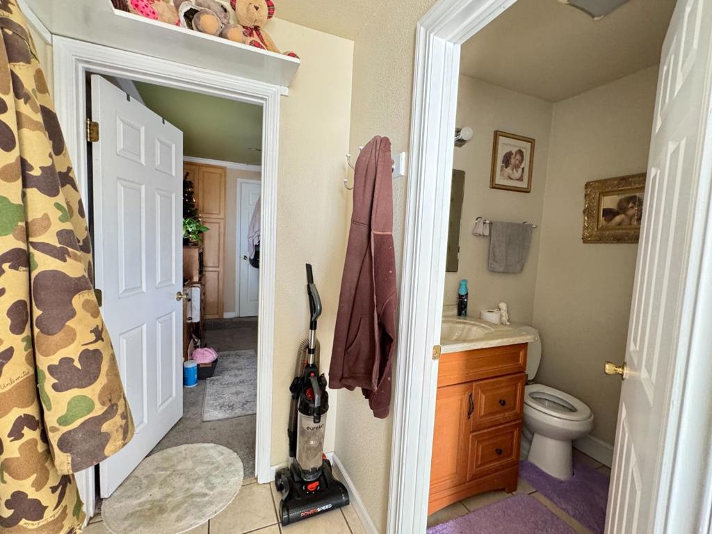12785 Murphy Ave Property Photo 16