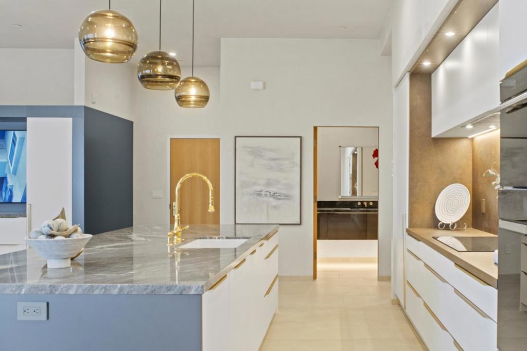 520 Lighthouse Avenue 301 Property Photo 13