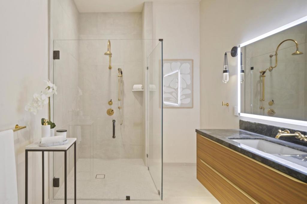 520 Lighthouse Avenue 301 Property Photo 15
