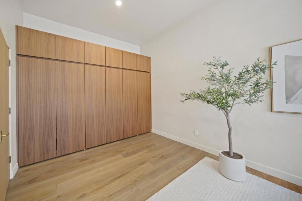 520 Lighthouse Avenue 301 Property Photo 26